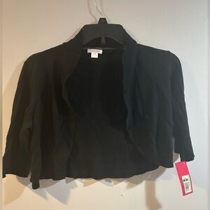 Xhilaration size medium cropped cardigan in block with short sleeves